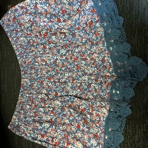 Xhilaration floral lace shorts